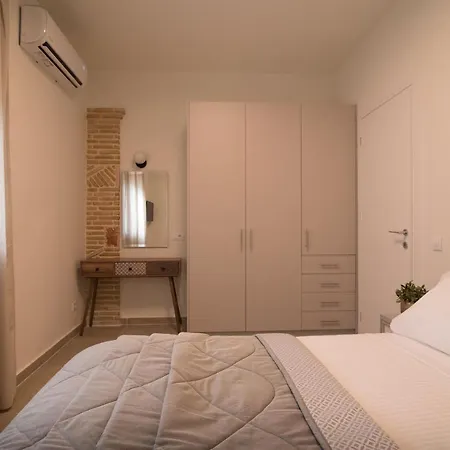 Modern Apartments, In Centre Apartment *