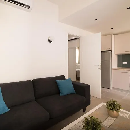 Apartment Modern Apartments, In Centre Kalamaki (Zakynthos)